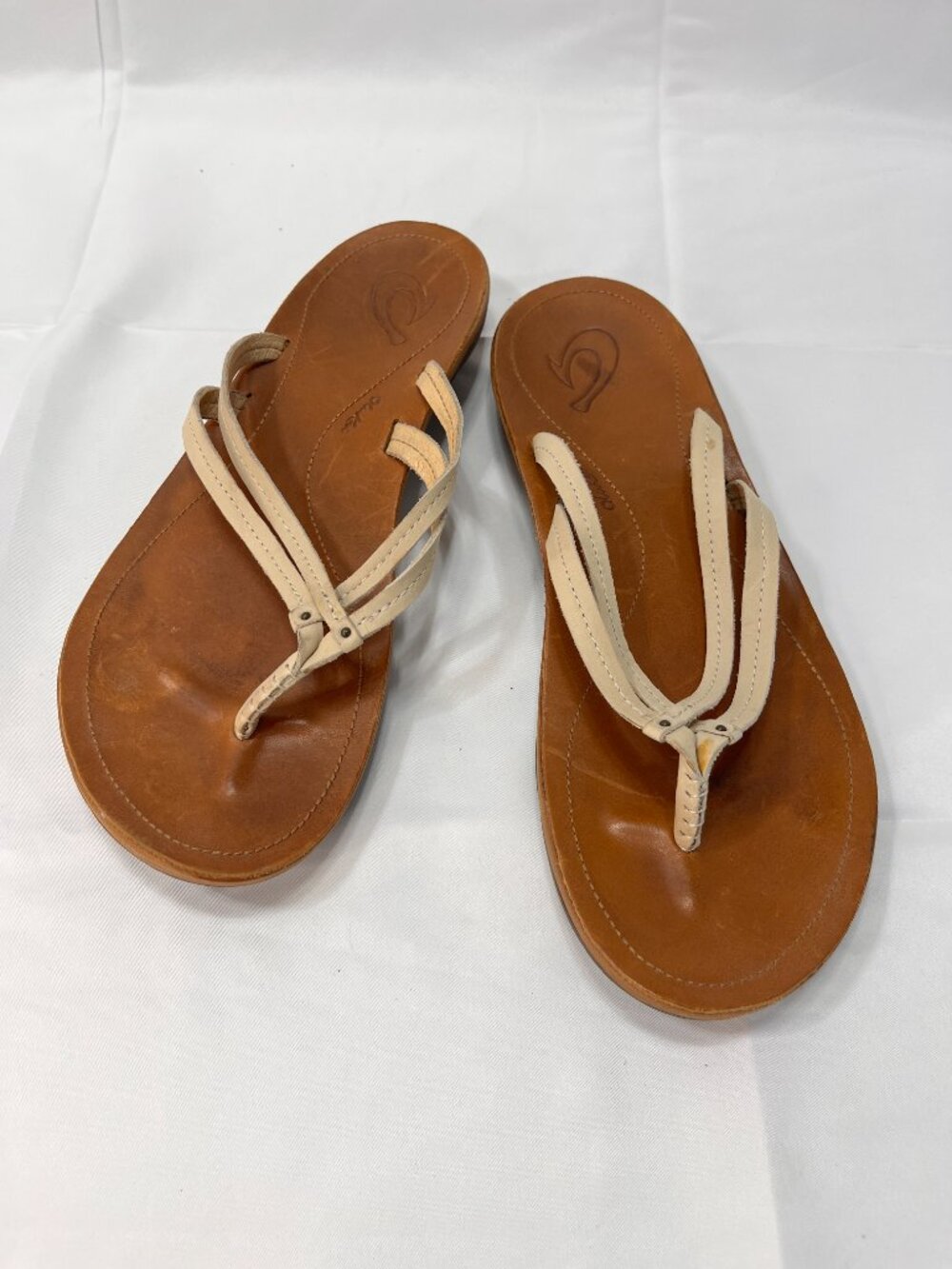 Olukai U'i Womens Leather Sandals Beige Tan [10US 40EU] Thong 20245-20FM